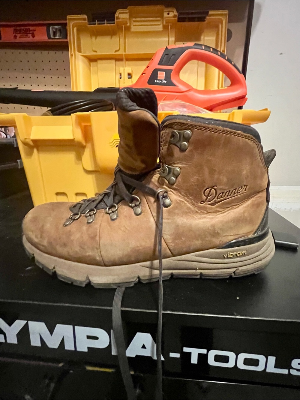 Danner Brown Leather Vibram Lace-Up Hiking Boot